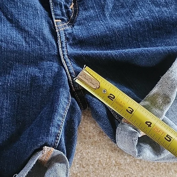 Levi's Cuffed Jean Short Size 32 - Picture 12 of 12